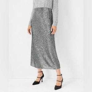 Ann Taylor Silver Sequin Slip Skirt Midi - Size Small Petite NWT